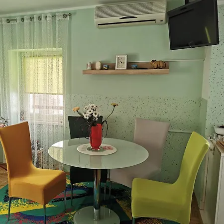 Apartma Romina 公寓 伊佐拉